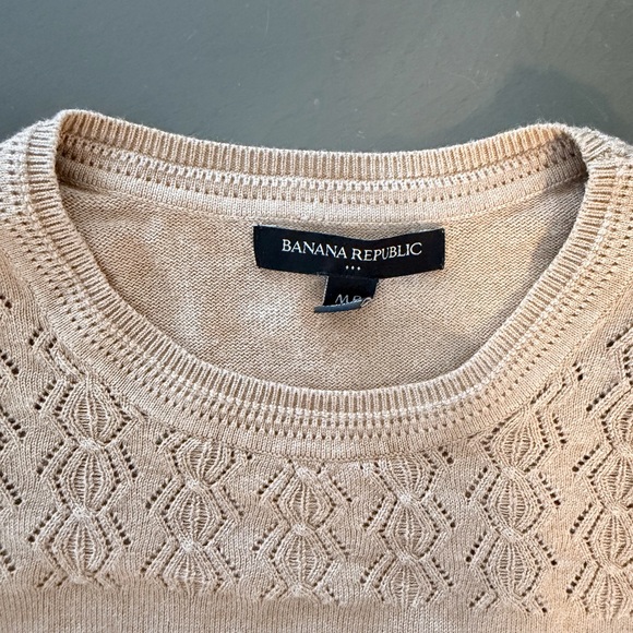 Banana Republic Beige Crewneck Sweater - Picture 3 of 7